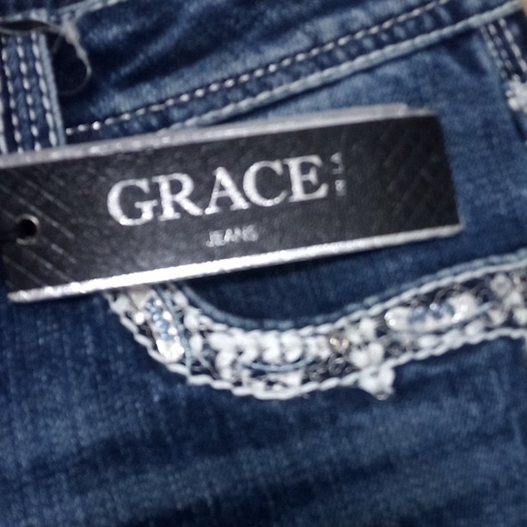 Grace in LA Women's NWT Jeans 27 Bootcut Embroidered Rhinestones DEFECT - Picture 7 of 10